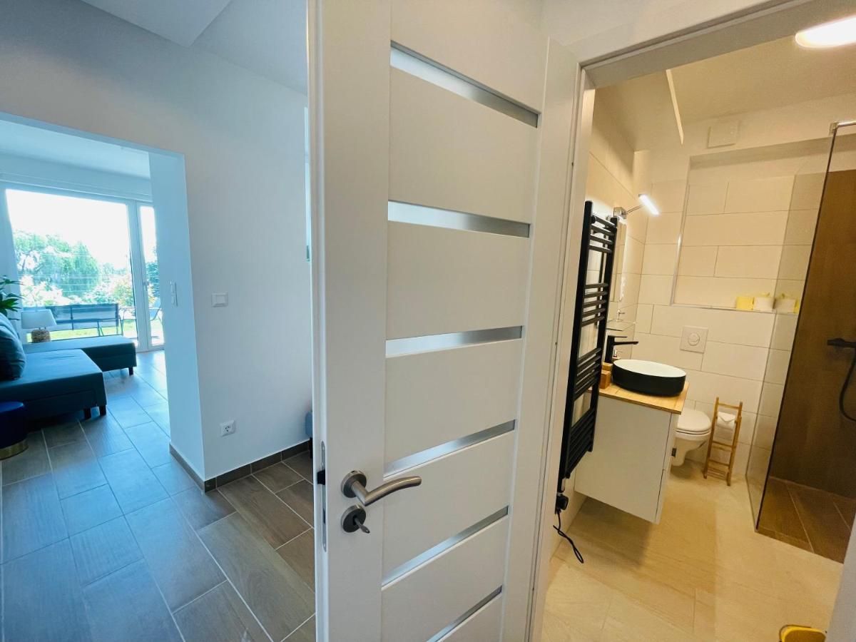 Panorama Superior Apartments - Pool, Garden, Parking Balatonalmádi Eksteriør billede