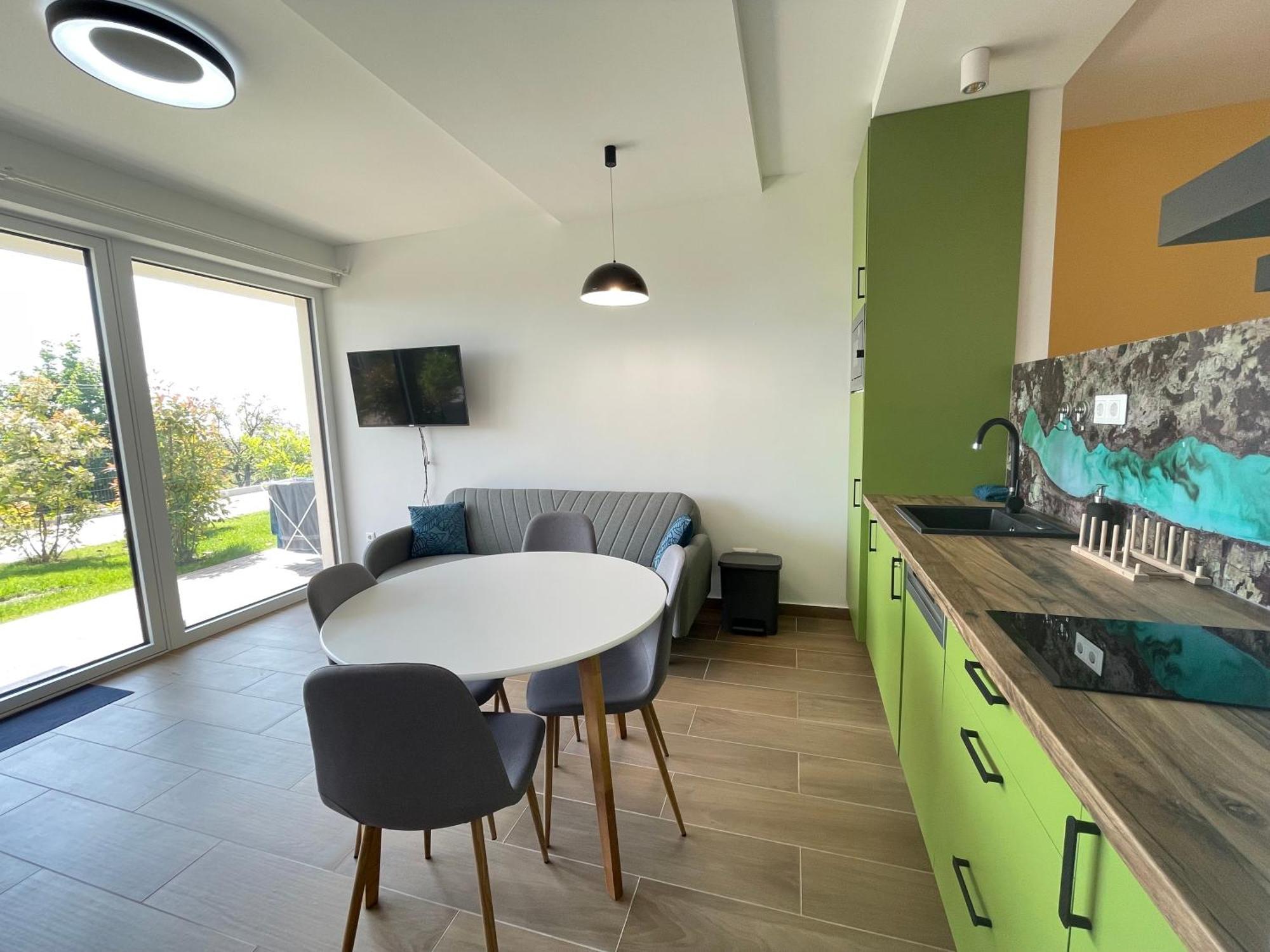 Panorama Superior Apartments - Pool, Garden, Parking Balatonalmádi Eksteriør billede