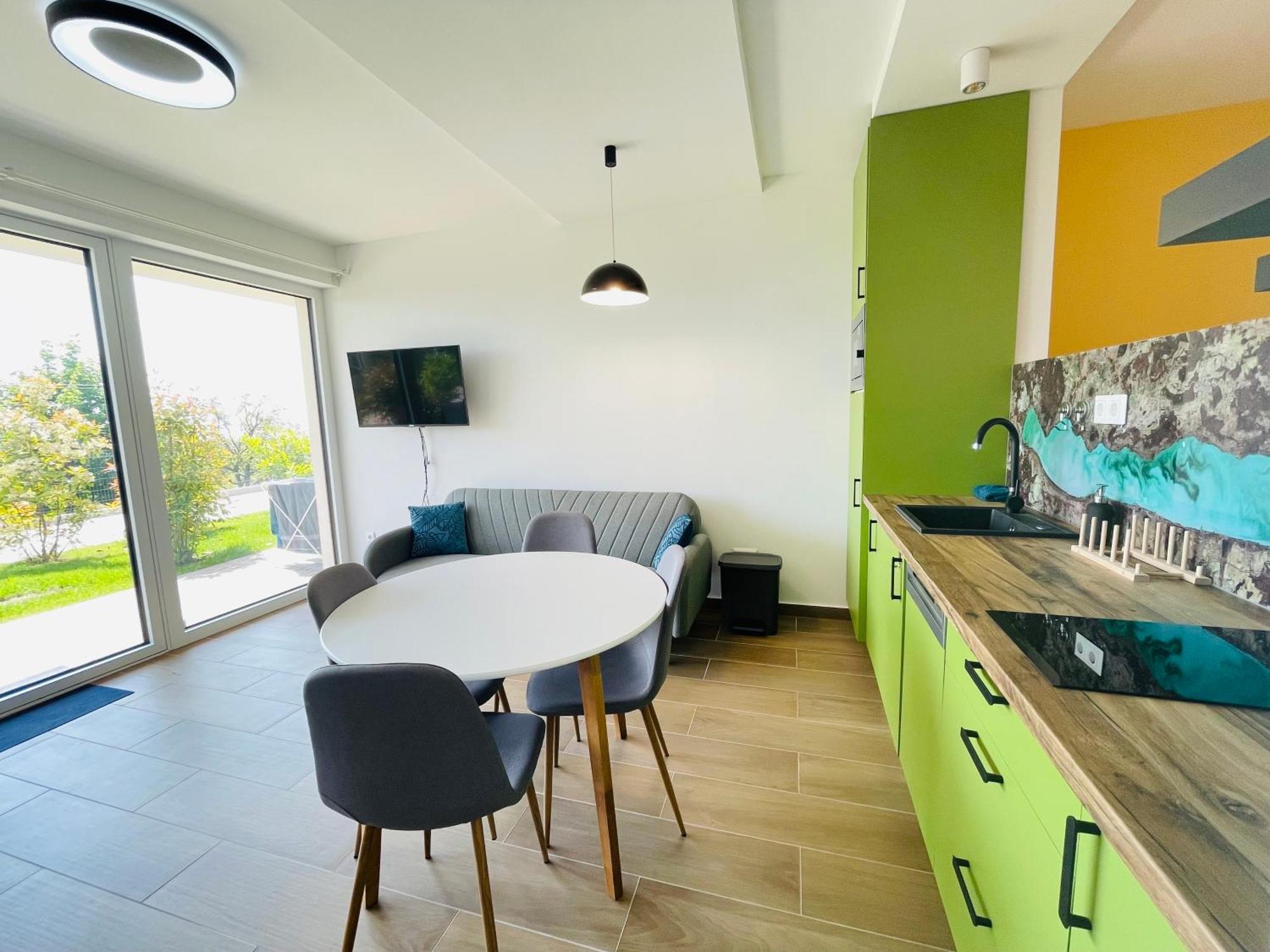 Panorama Superior Apartments - Pool, Garden, Parking Balatonalmádi Eksteriør billede